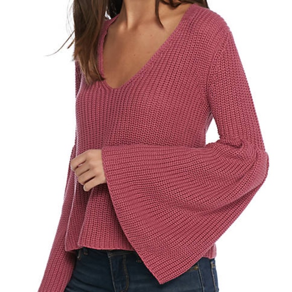 Free People Sweaters - ⚘ Free People Rose Damsel Pullover Sweater